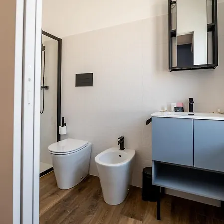 Apartment Aura *